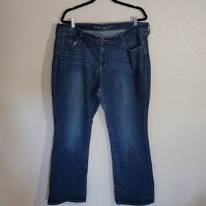 18 short - Old Navy Curvy Jeans